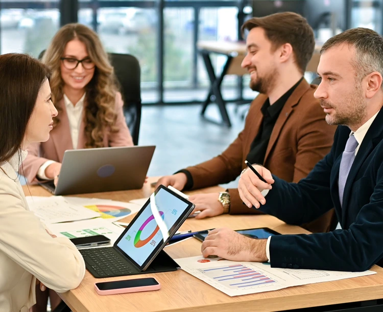 business-meeting-office-img Why Executive Business Group Digital